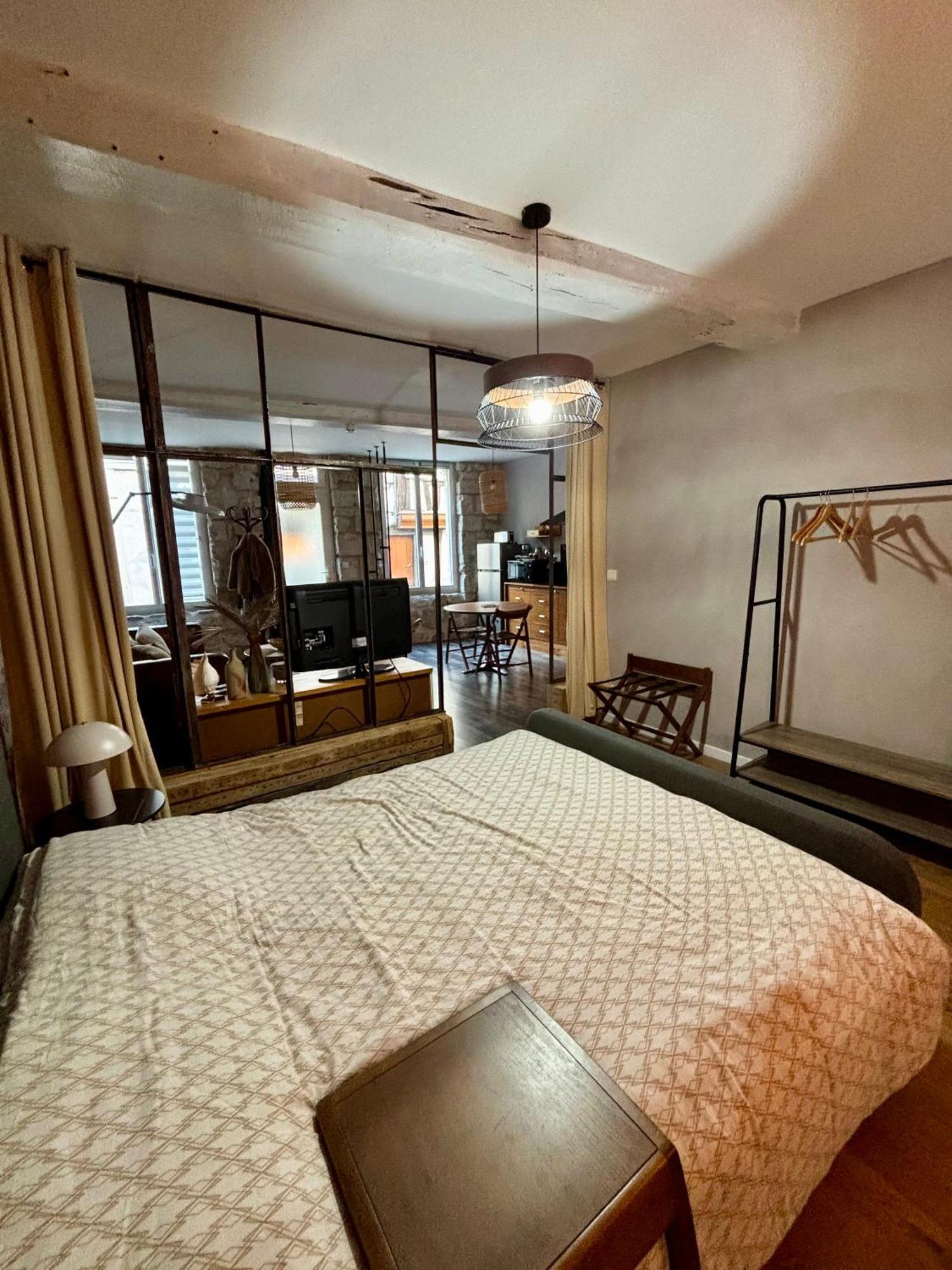 Mise En Seine Apartment เวอร์นอน ภายนอก รูปภาพ